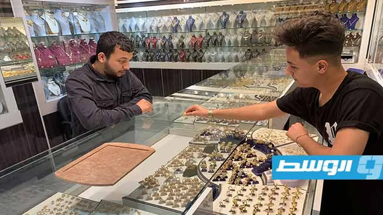 تحركات مفاجئة في أسعار الذهب داخل الأسواق الليبية خلال تعاملات يوم الخميس